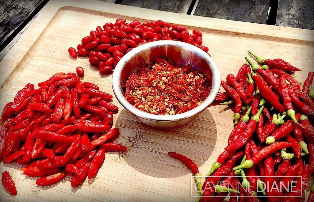 How to Dry Cayenne Peppers? 